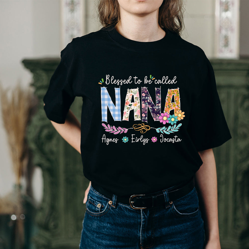 Personalized  Wildflowers Nana With Children's Names T-Shirt