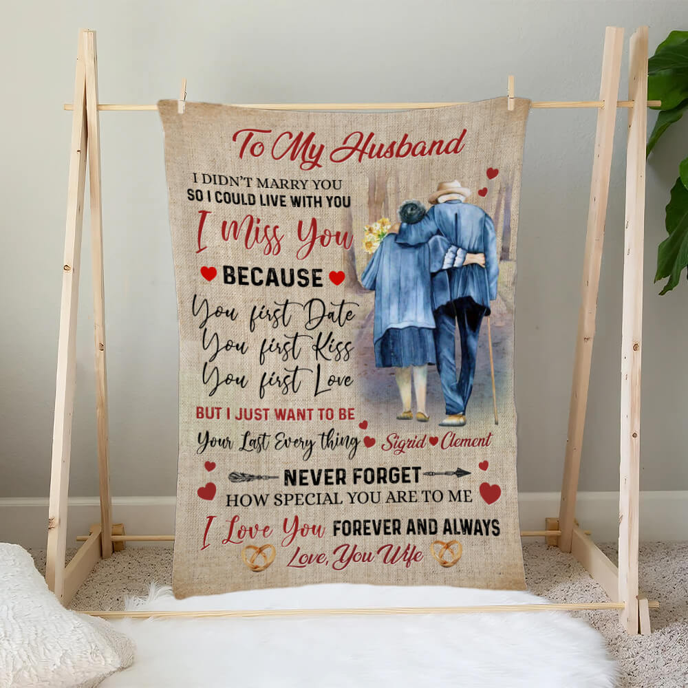 Personalized to My Husband I Didn’t Marry You So I Could Live with You Blanket