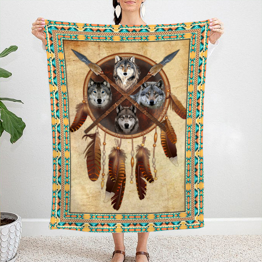 Native American Pattern Wolfs And Dreamcatcher Blanket